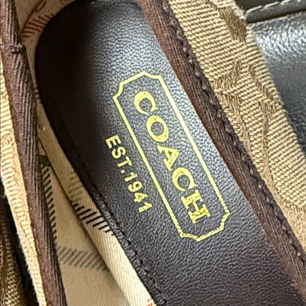 Coach Signature Sweetie Wedges - Tikonze Apapa Foundation - Picture 11 of 16